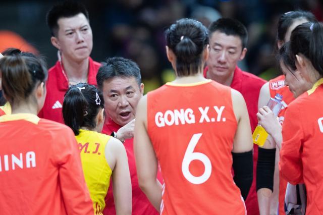 星空官网-世联赛中国女排不敌加拿大 积分骤降形势不容乐观