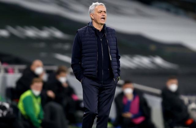 星空体育-穆里尼奥：阿利的麻烦事都结束了 我们有一块瑰宝